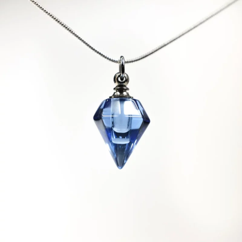 Naszyjnik Plaznatyczny - Morski Diament